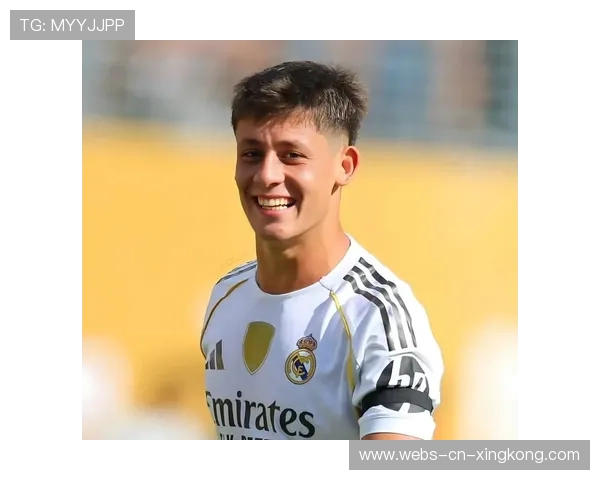 姆巴佩更衣室自拍被删，网友纷纷截图流传